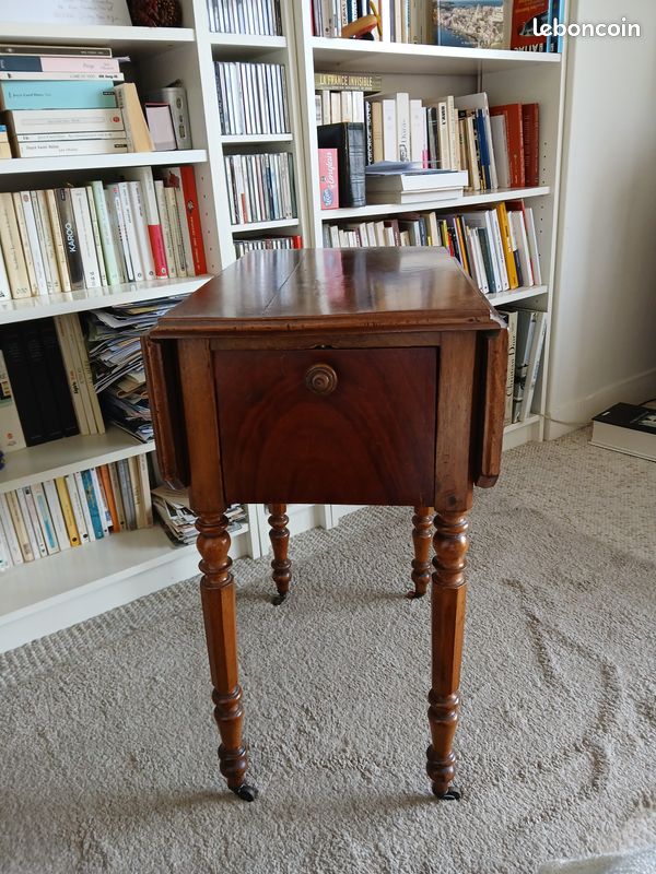 Petite table d appoint 19 s (image 2)