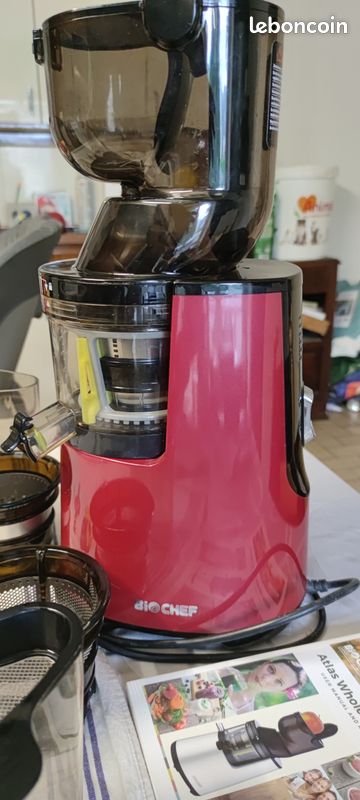 Extracteur de Jus BioChef Atlas Whole Slow Juicer rouge (image 2)