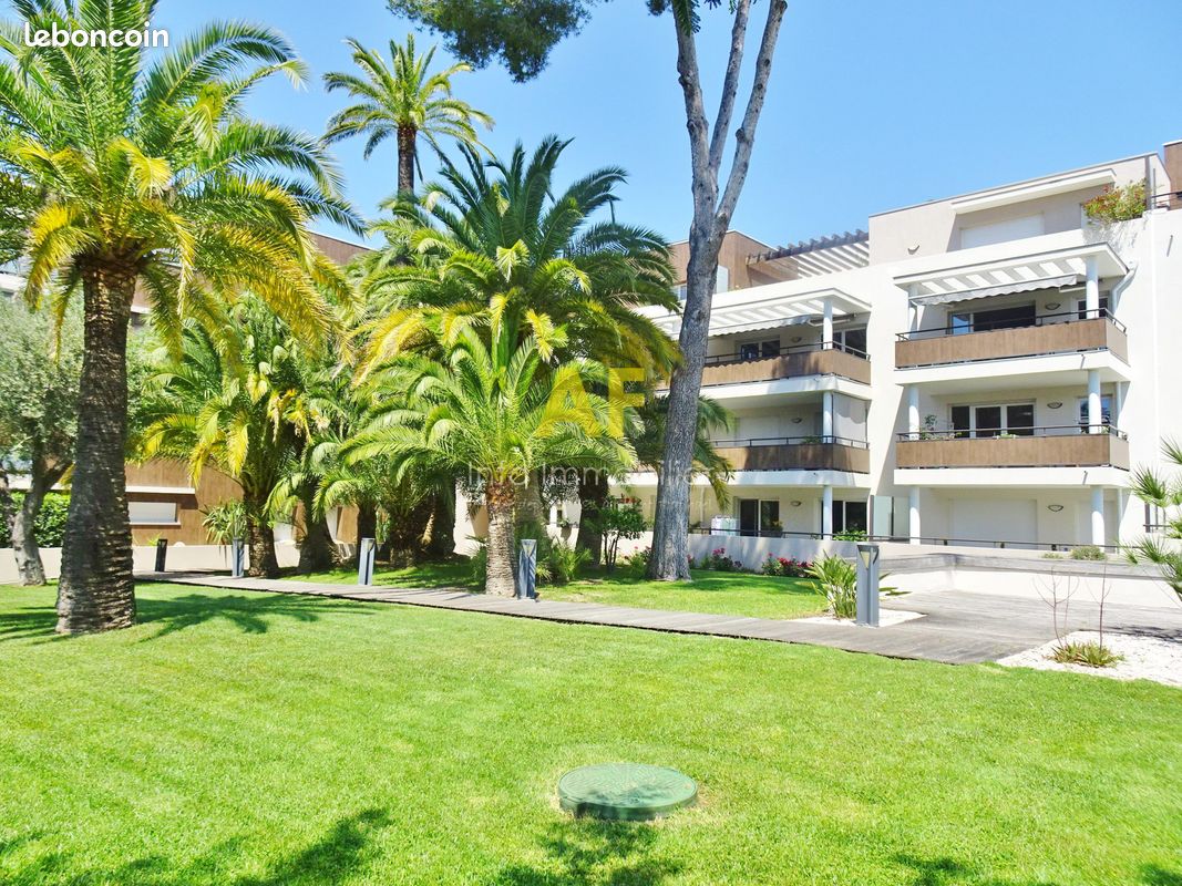 Appartement 3 pièces 64 m² · à Saint-Raphaël · 64 m² · 1 345 €/mois