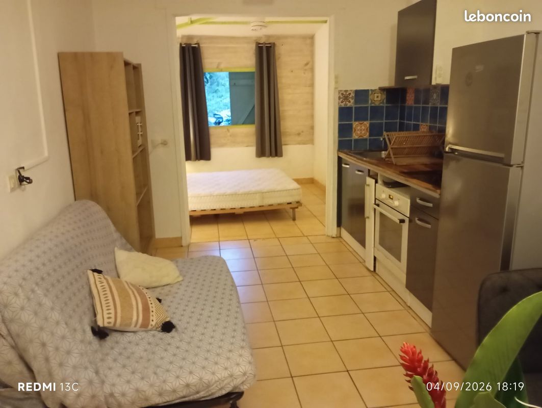 Appartement 2 pièces 35 m² · à Sainte-Anne · 35 m² · 650 €/mois
