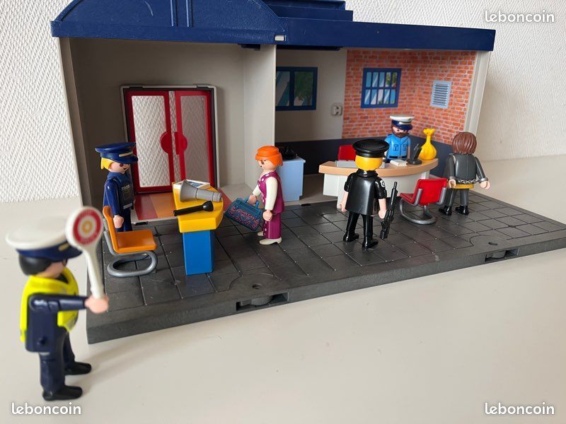 Playmobil divers lots en lien avec la police (image 10)