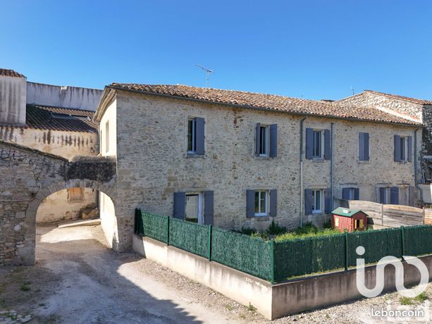Immeuble 297 m² Aramon