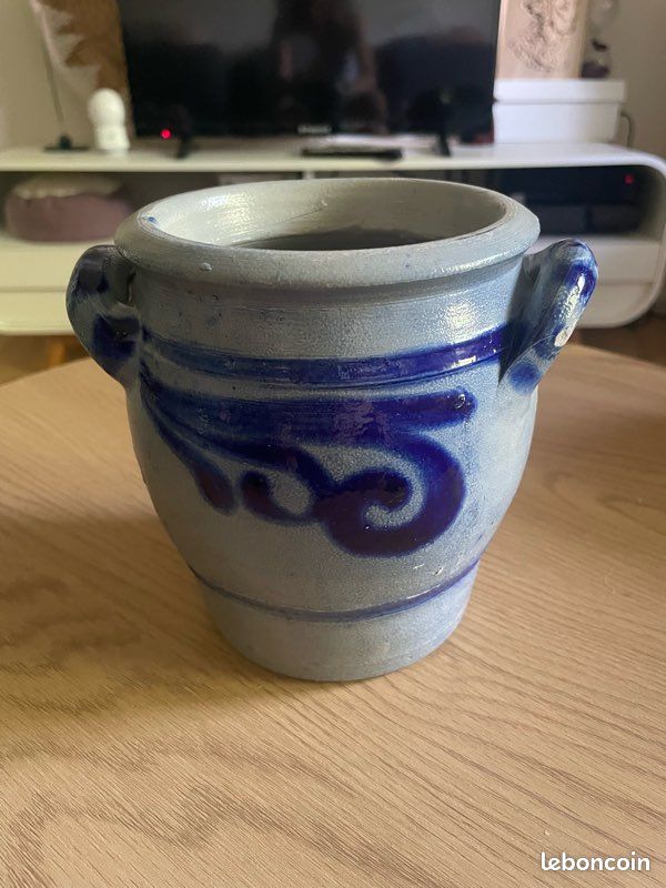Pot en gré gris et bleu (image 1)