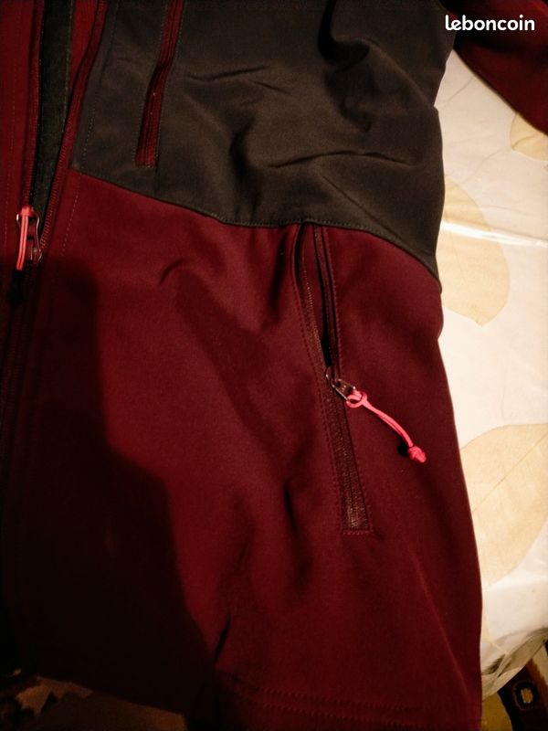 Veste imperméable taille 14 / 15 ans. Très bon état (image 3)