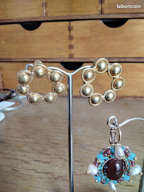 Boucles d’oreilles percées Sylvia Toledano plaqué or (image 1)