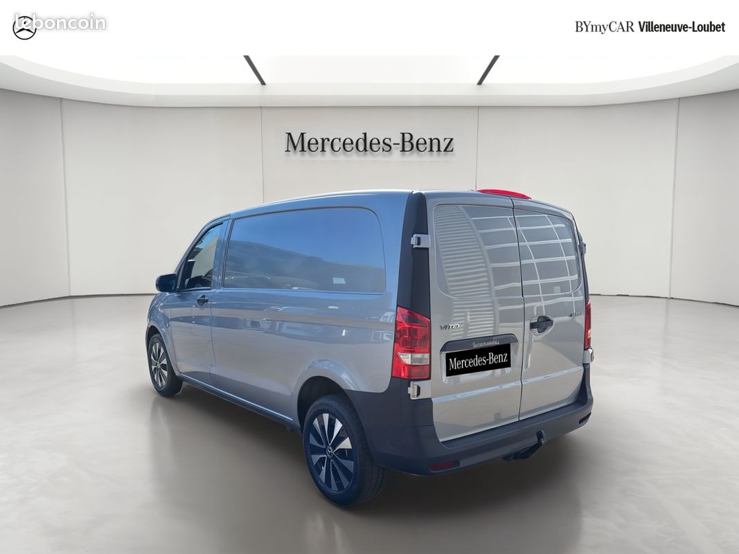 Mercedes vito fourgon 116 cdi compact bva rwd pro (image 3)