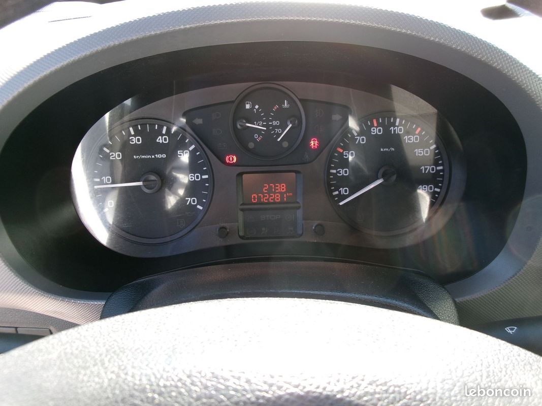 Citroen BERLINGO VAN M 650KG BLUEHDI 75 CLUB (image 14)