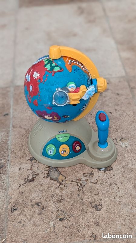 Vtech - Le Globe Interactif des Petits
Einstein (image 1)