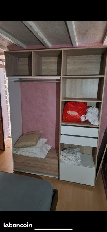 Vente frigo - dressing - table + 4 chaises - Commode (image 5)