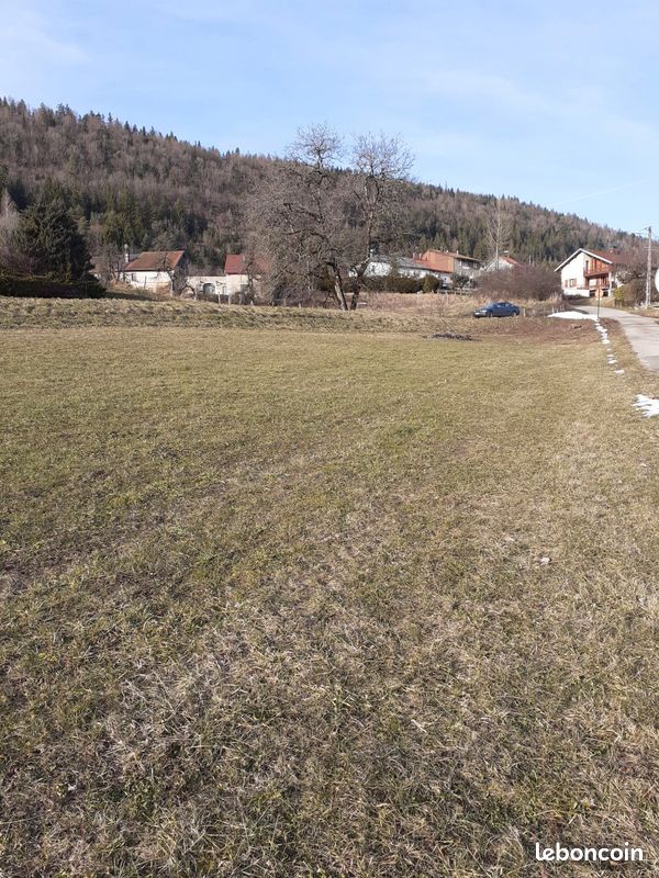 Terrain á bâtir · à Nanchez · 57 600 €