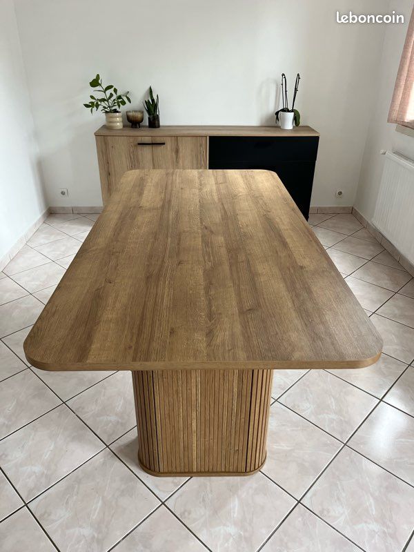 Table Colva (image 2)