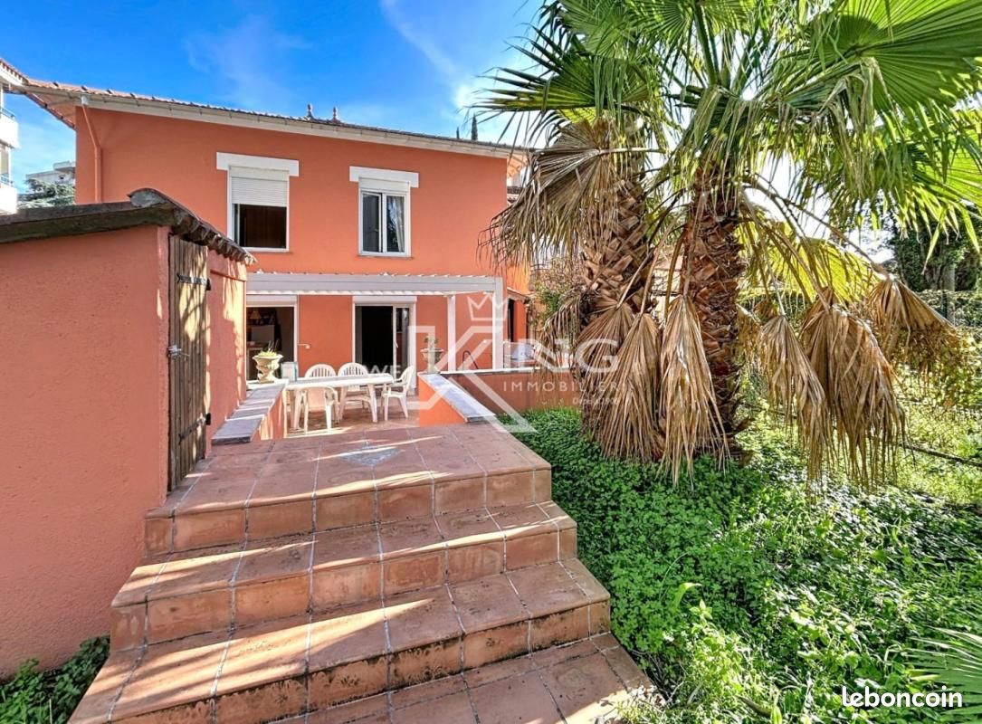Maison 5 pièces 133 m² · à Saint-Raphaël · 133 m² · 655 000 €