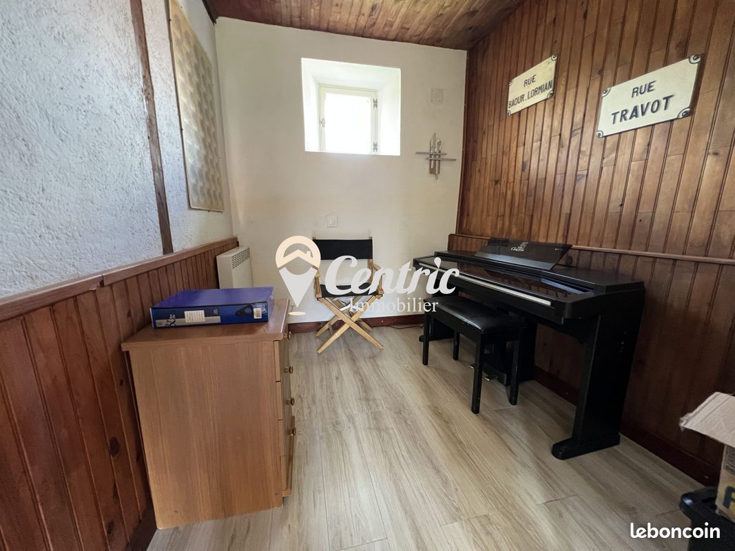 Maison 7 pièces 164 m² - Argentonnay 79150 Moutiers-sous-Argenton (image principale 18)