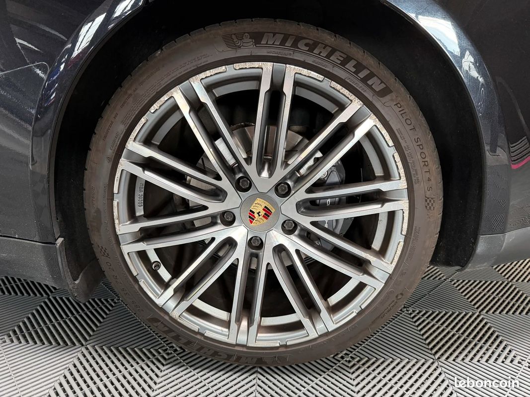 Porsche PANAMERA Diesel V6 - Caméra de recul / Sièges chauffants (image 9)