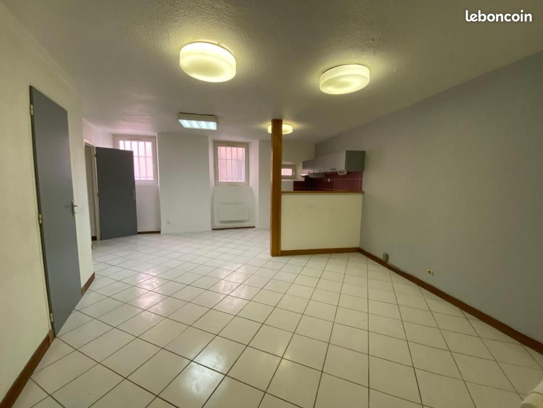 Appartement 2 pièces 49 m² · à Saint-Péray · 49 m² · 535 €/mois