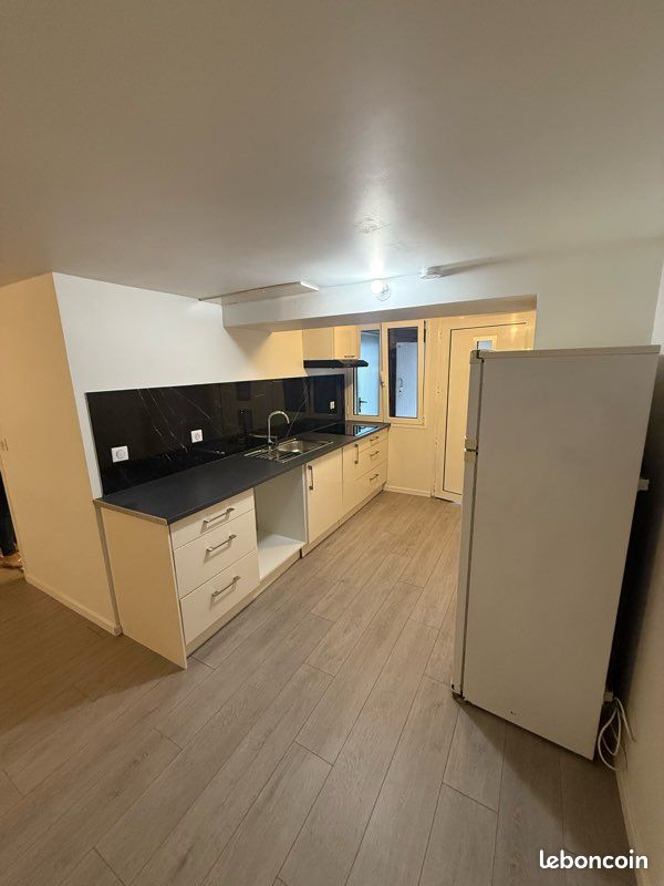 Appartement 1 pièce 30 m² · à Pontault-Combault · 30 m² · 660 €/mois