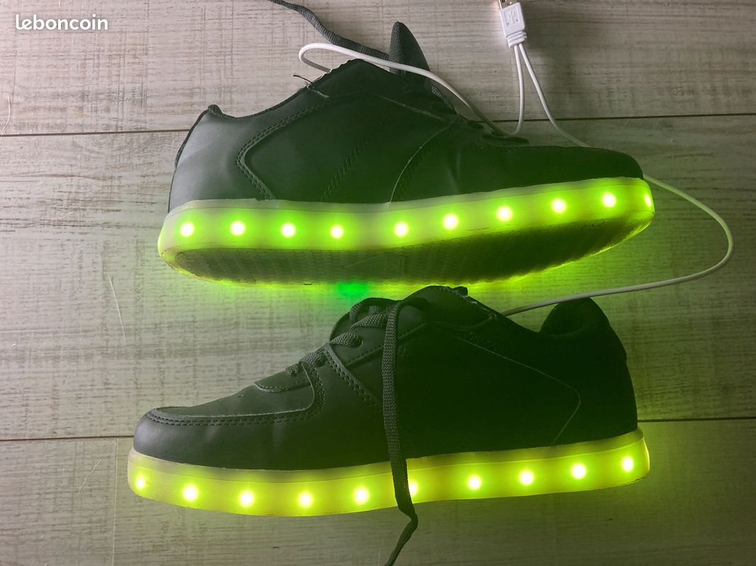 Sneakers basses noires lumineuses cash money taille 39 (image 16)