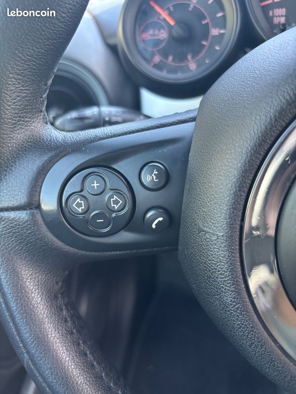 MINI CABRIO ONE 98CH CABRIO PACK SALt (image 16)