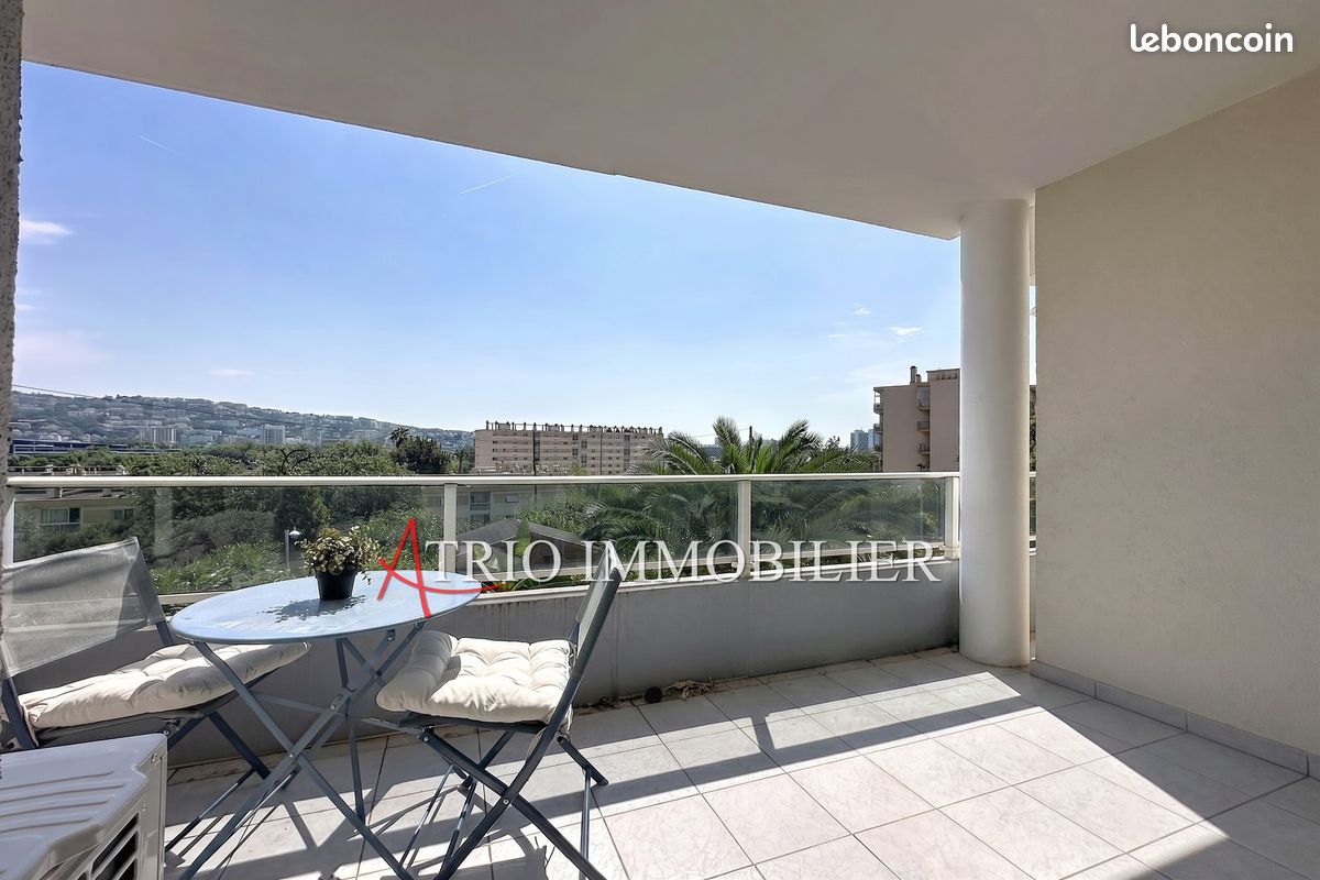 Appartement 2 pièces 40 m² · à Saint-Laurent-du-Var · 40 m² · 257 000 €