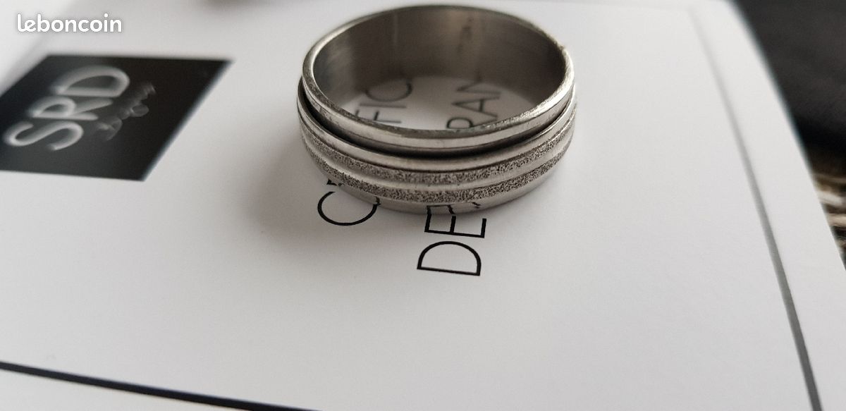 Bague acier argent t66 (image 1)