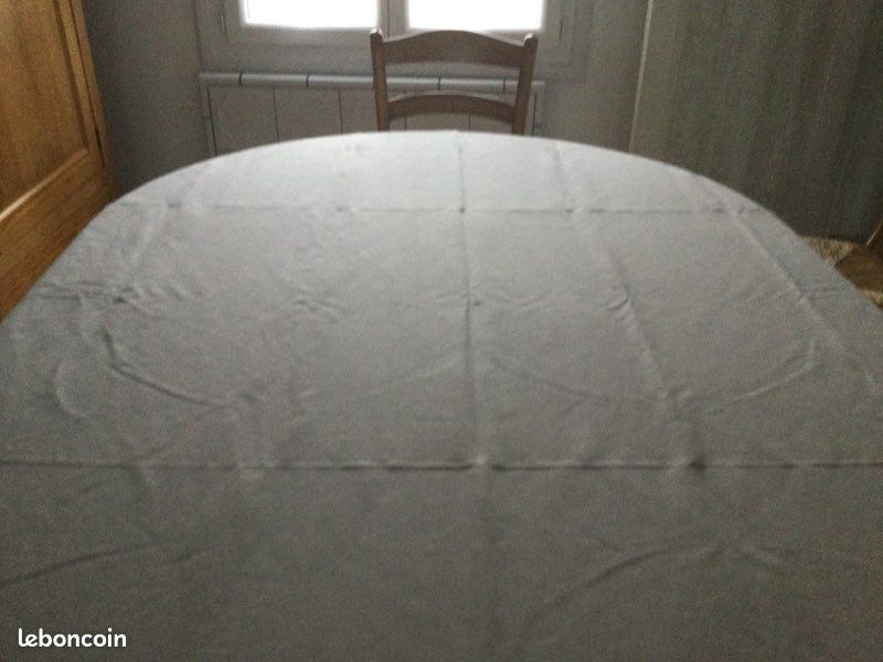 Nappe et serviettes (image 2)