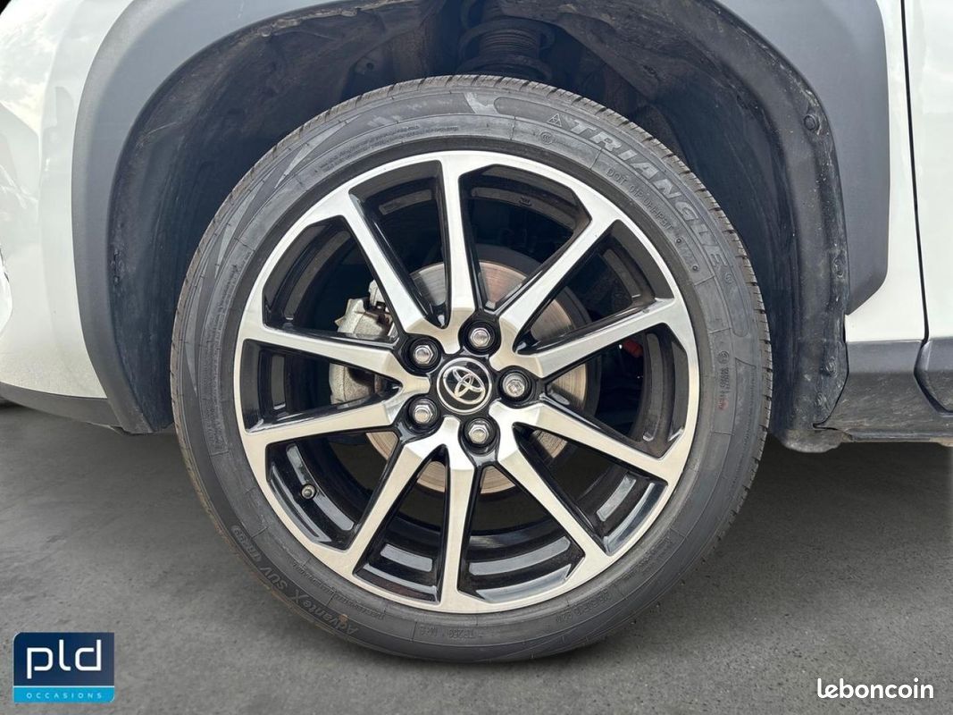 Toyota Yaris Cross 116h GR Sport MY22 (image 26)