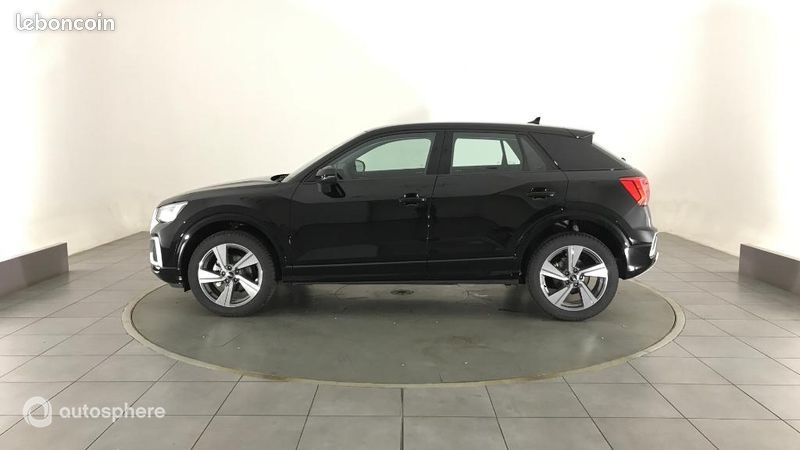 Audi Q2 35 TFSI 150ch Design S tronic 7 (image 8)