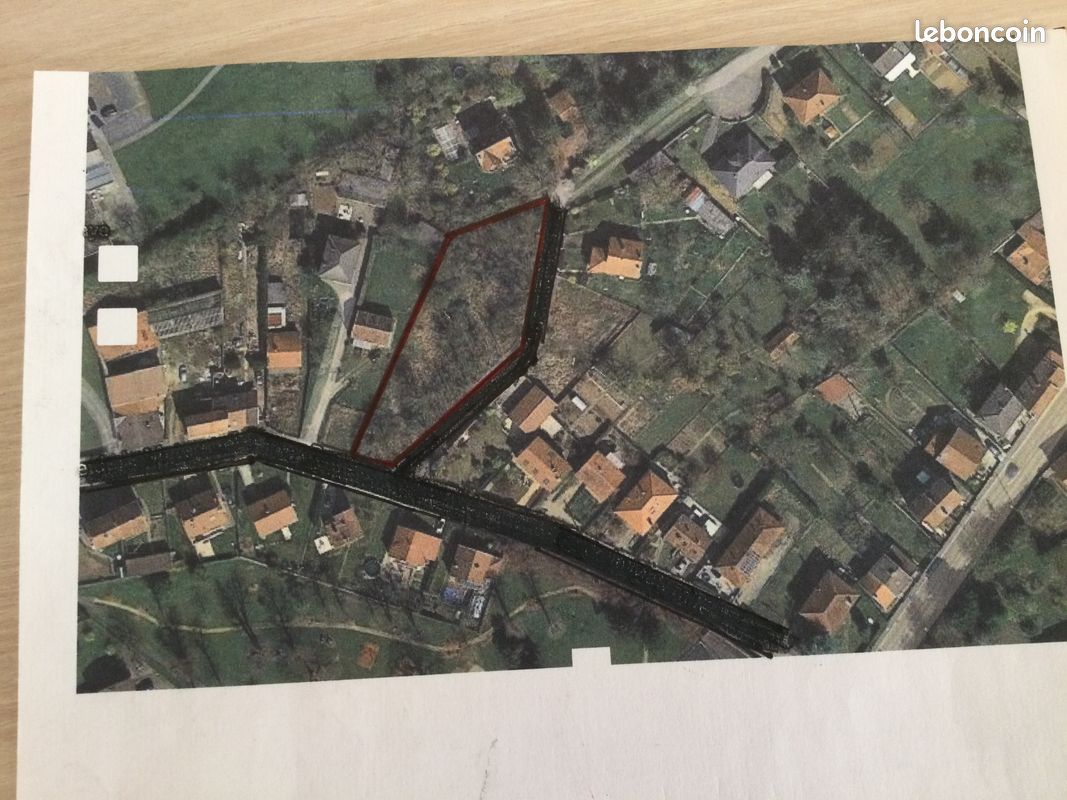 Terrain à vendre · à Étain · 47 000 €