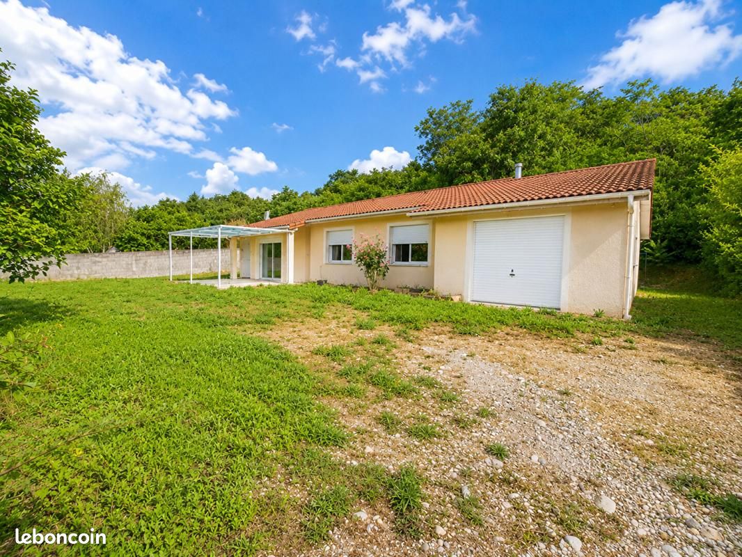 Maison 4 pièces 97 m² · à Beaurepaire · 97 m² · 230 000 €