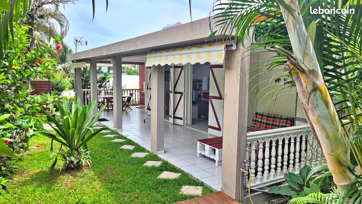 Maison 10 pièces 210 m² · aux Trois-Îlets · 210 m² · 520 000 €