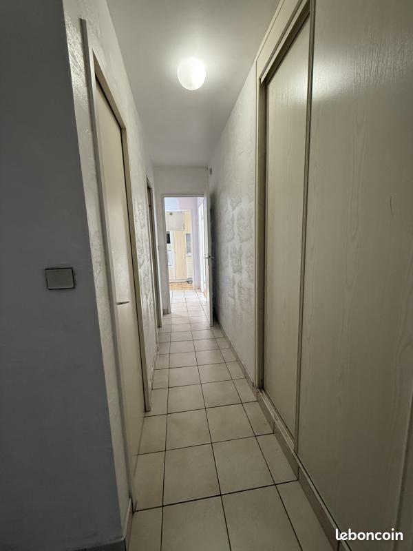 Appartement a louer cholet - 5 pièce(s) - 95 m2 - Surfyn