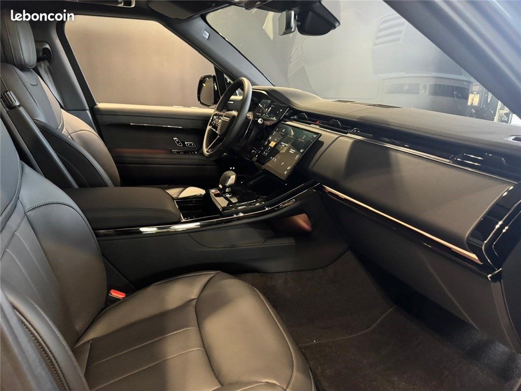 Land Rover Range Rover Sport III P460E AWD 3.0L I6 PHEV Dynamic SE (image 4)