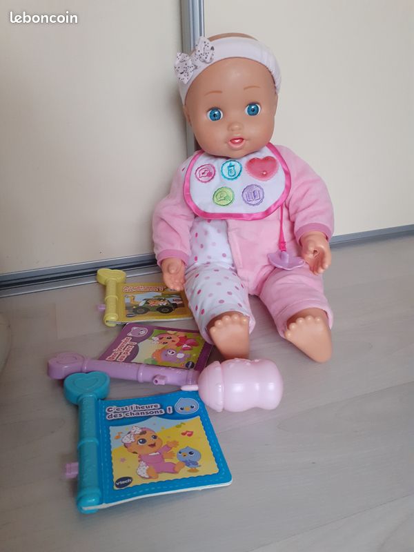 Vtech poupon interactif chloé et tous ses accesoires (image 1)