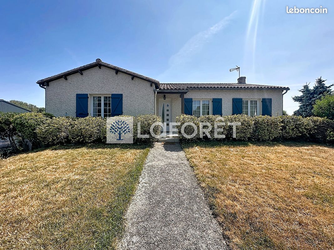 Maison 8 pièces 186 m² · à Bressuire · 186 m² · 214 490 €