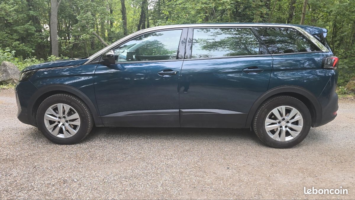 Peugeot 5008 1.5 BlueHDI 130 EAT8 - 2022 - État Exceptionnel & Entretien Mars 2026 (image 1)