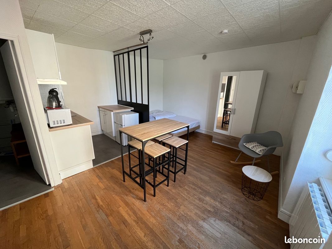 Appartement 1 pièce 25 m² · à Fougères · 25 m² · 350 €/mois