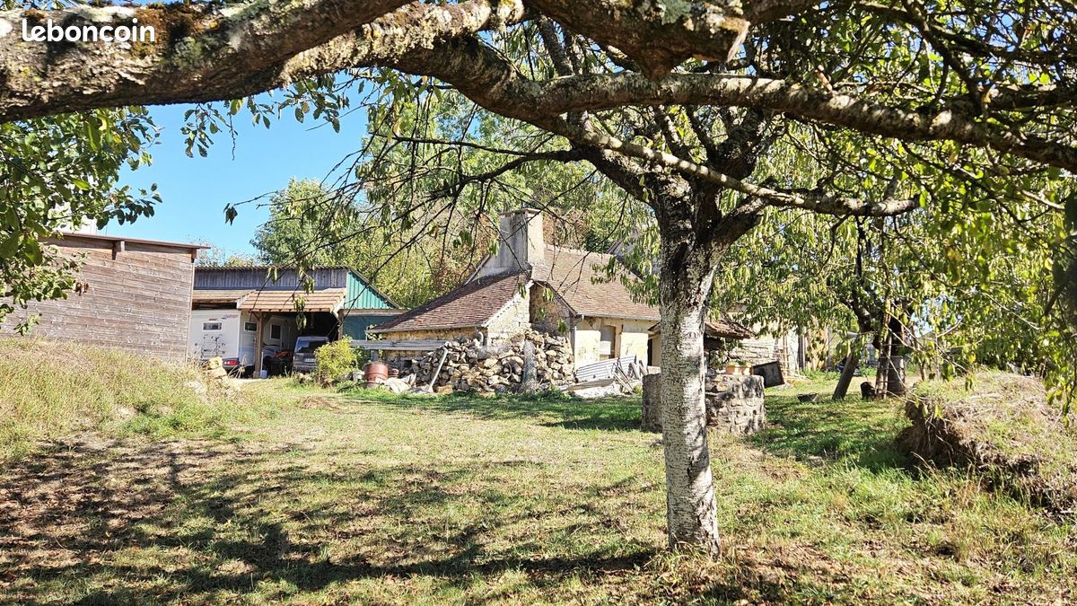 Maison 7 pièces 162 m² · à Fyé · 162 m² · 247 000 €