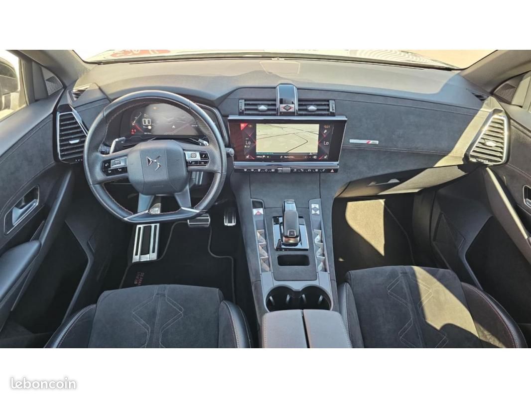 DS 7 Crossback Performance Line 1.5 BlueHDi 130cv EAT8 + Aide au stationnement av/ar + Sieges av ... (image 4)
