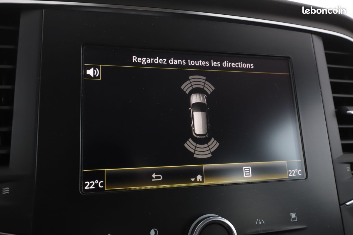 Renault Mégane 1.5 dCi Blue Business EDC 115 ch (image 22)