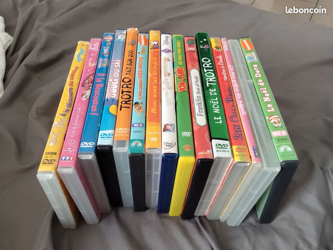 Lot de 15 DVD Dessin Animé pour enfants (image 2)