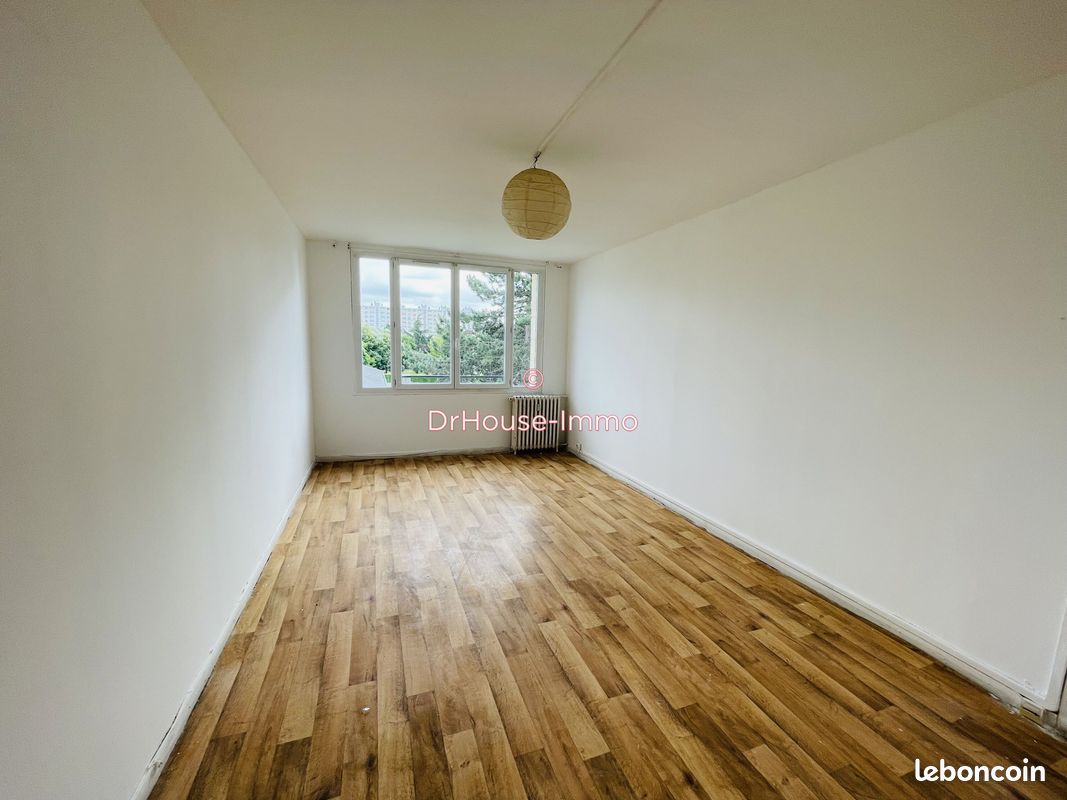 Appartement 3 pièces 51 m² · à Creil · 51 m² · 70 000 €