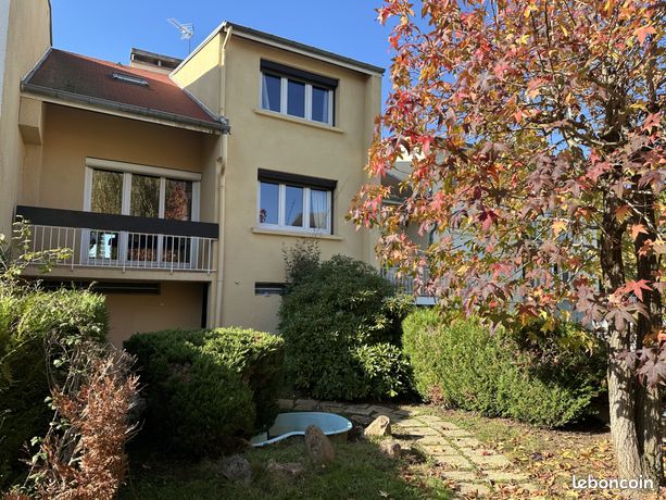Maison 6 pièces 156 m²