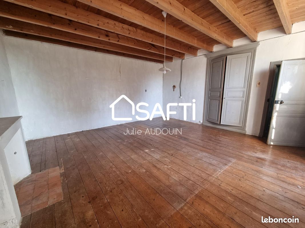 Maison 6 pièces 216 m² - Mareuil 16170 (image principale 6)