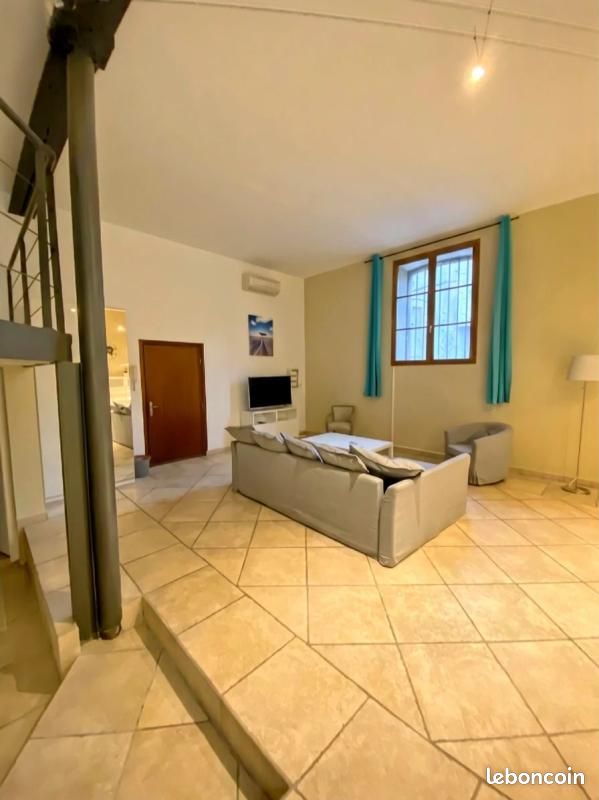 Appartement 2 pièces 86 m² · à Avignon · 86 m² · 160 000 €