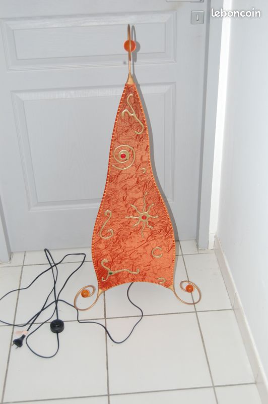 Lampadaire style oriental (image 1)