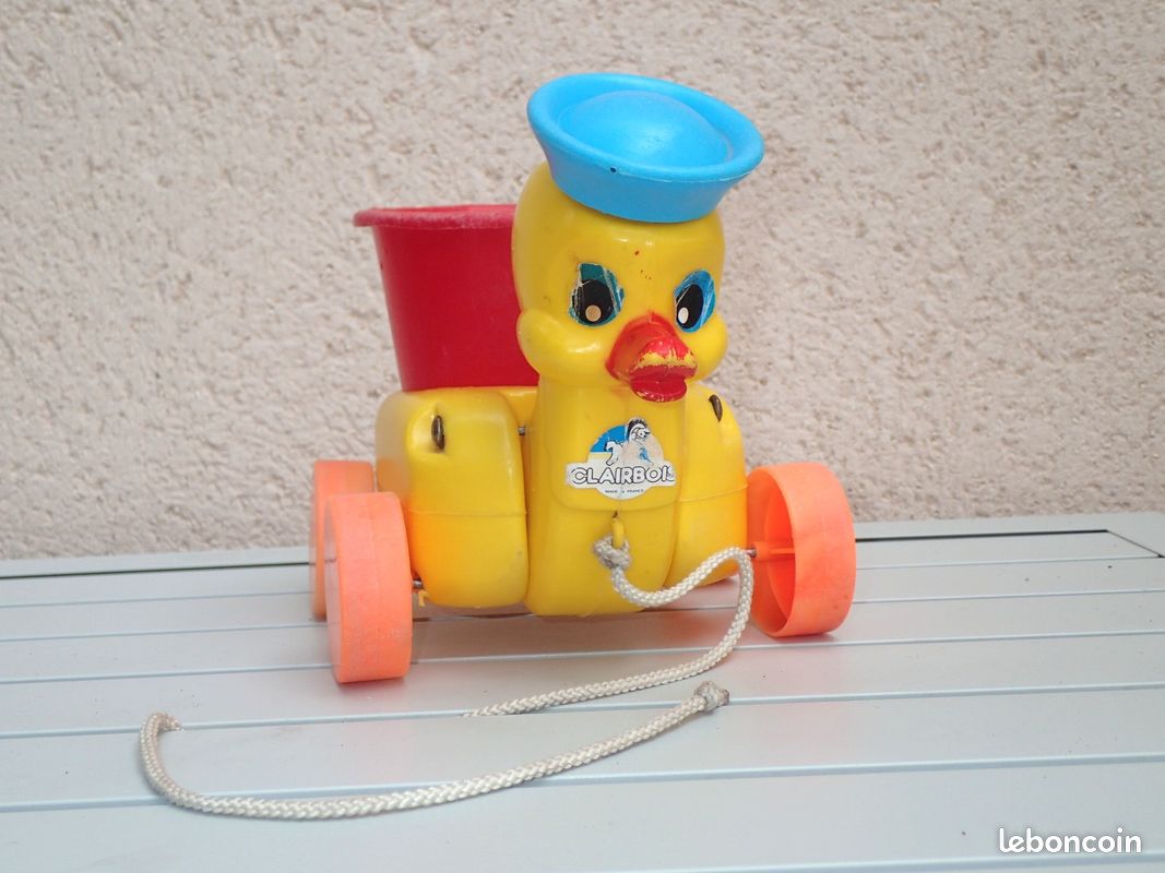 Jouet vintage Canard à tracter marque Clairbois, années 60-70 (image 1)