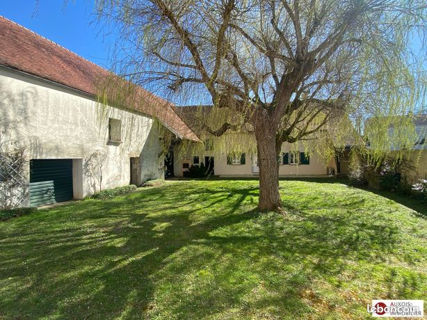 Propriété 10 pièces 250 m²