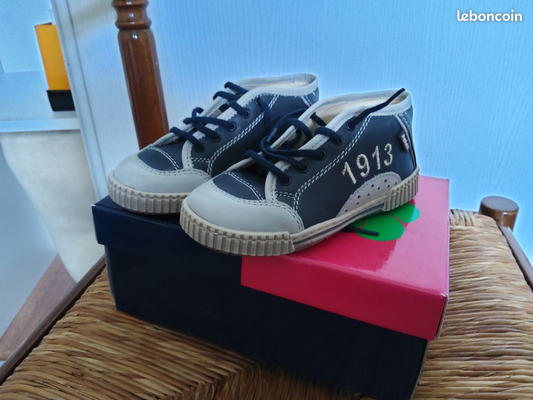 Chaussures neuve aster en 25 (image 1)