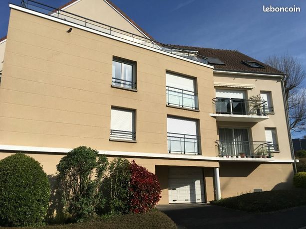 Studio 1 pièce 28 m²