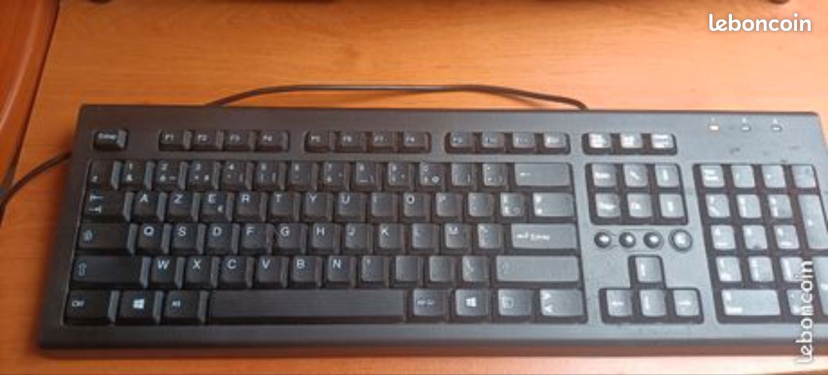 Clavier ordinateur HP HEWLETT PACKARD tbe souris offerte (image 1)